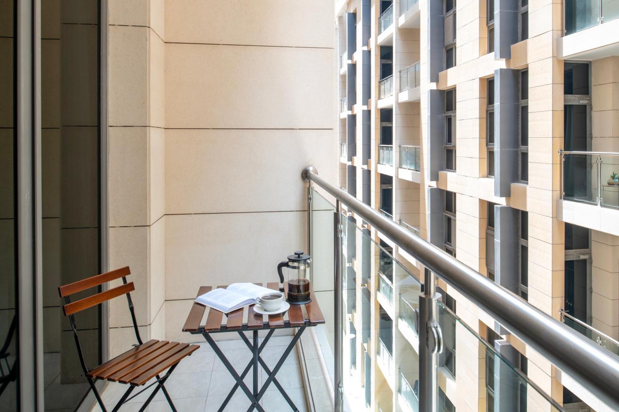 Marriott Executive Doha, Le Mirage Walk