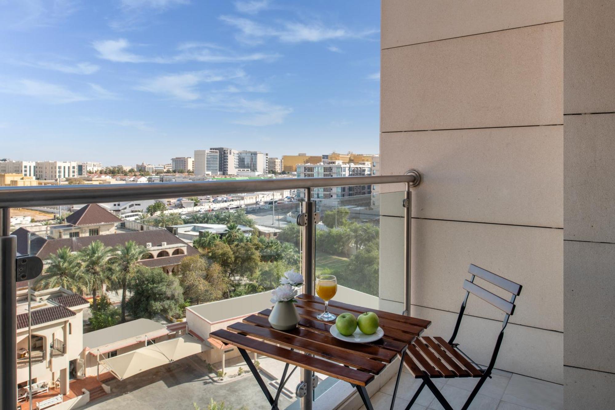Le Mirage Walk Apartment *