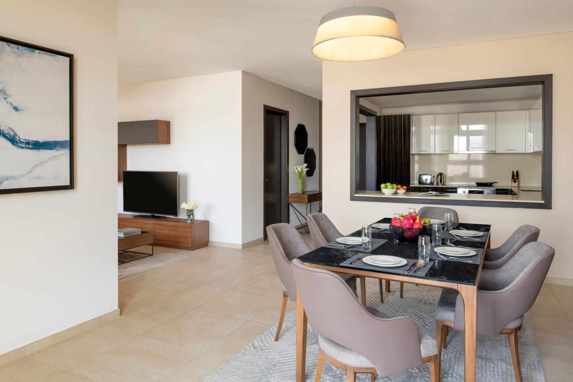 Marriott Executive Doha, Le Mirage Walk Апарт-готель Доха
