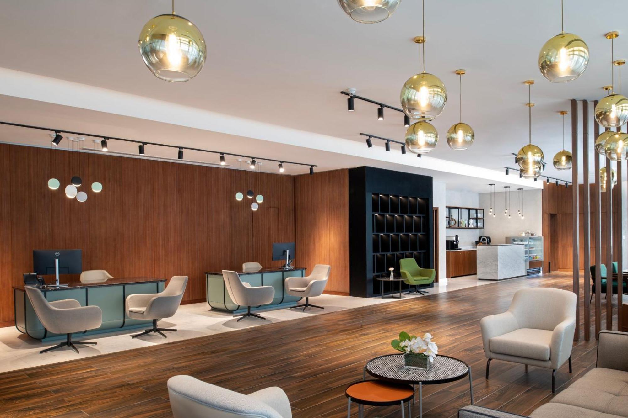 Marriott Executive Doha, Le Mirage Walk Доха