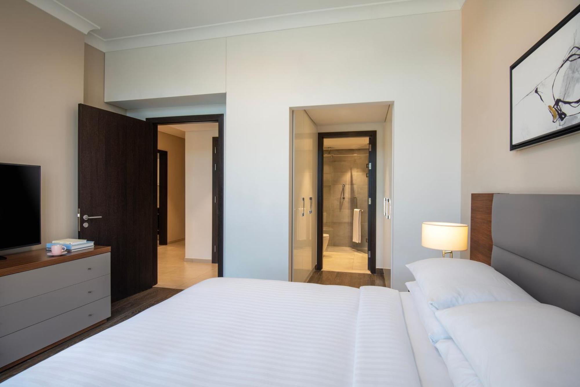 Marriott Executive Doha, Le Mirage Walk