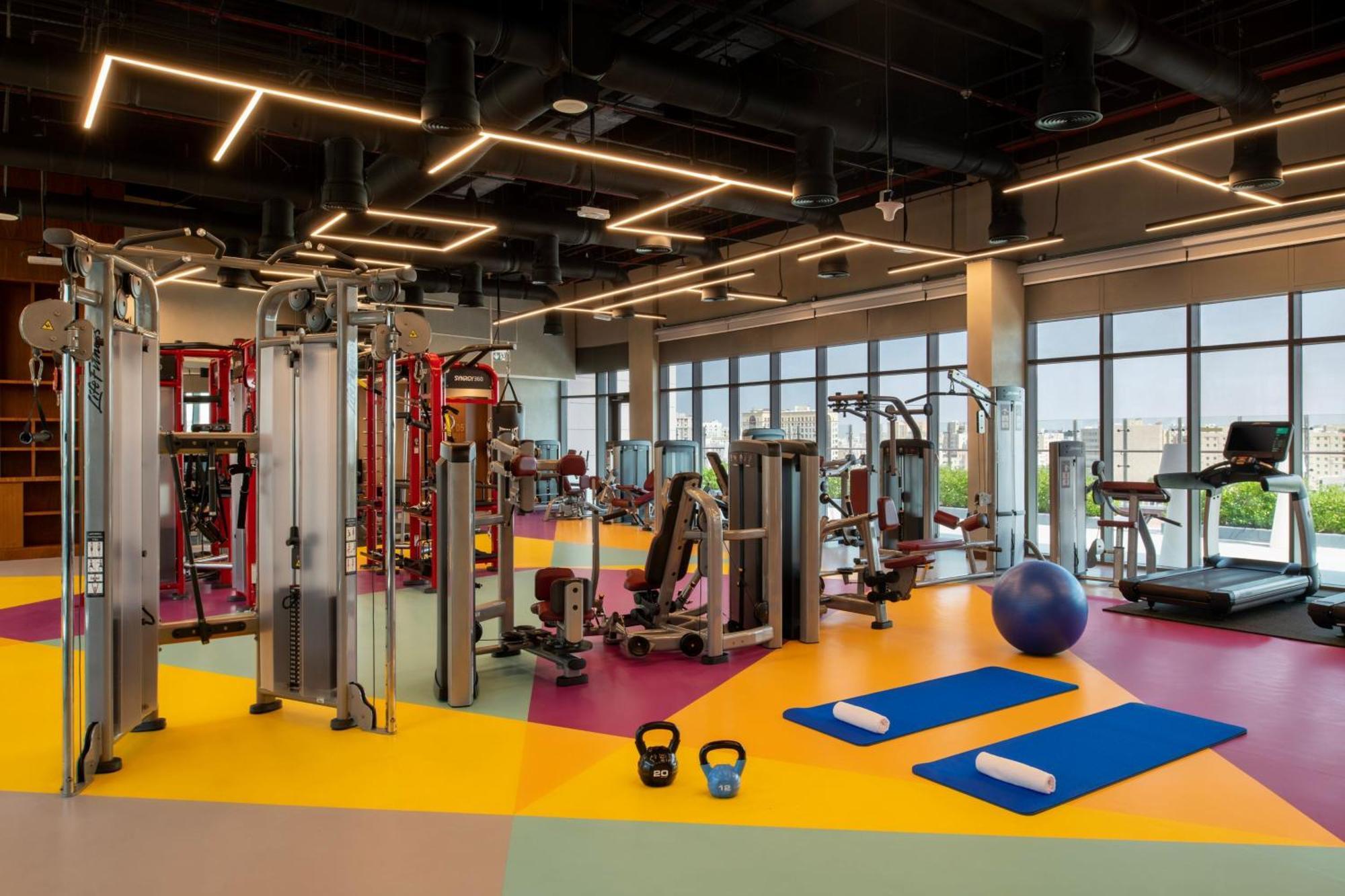 Marriott Executive Doha, Le Mirage Walk होटल के अलावा